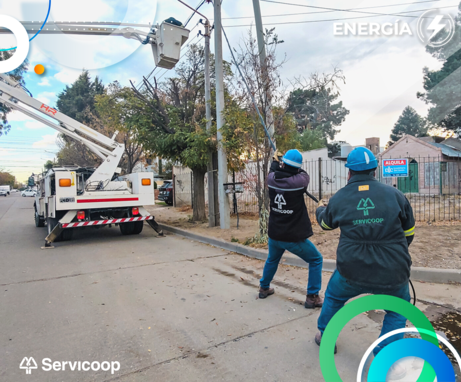 Ampliación De Redes De Baja Tensión En Zona Sur Servicoop Servicios Públicos En Puerto 8260